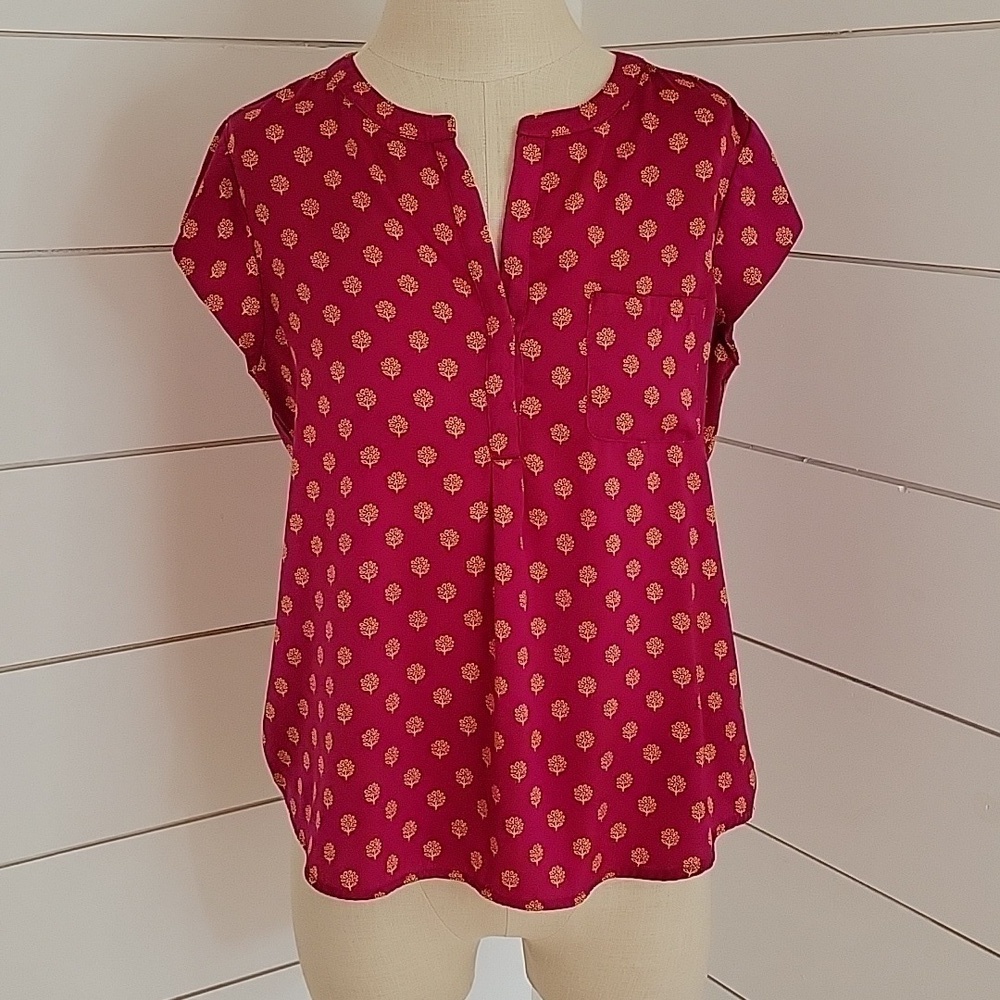 Liz Claiborne petite medium pull over blouse pink and yellow (gold)